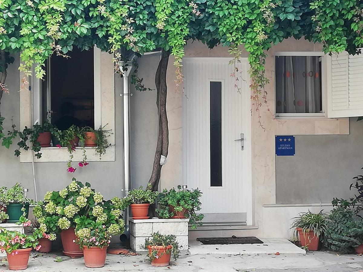 Studio Apartman Lenka Split Zewnętrze zdjęcie